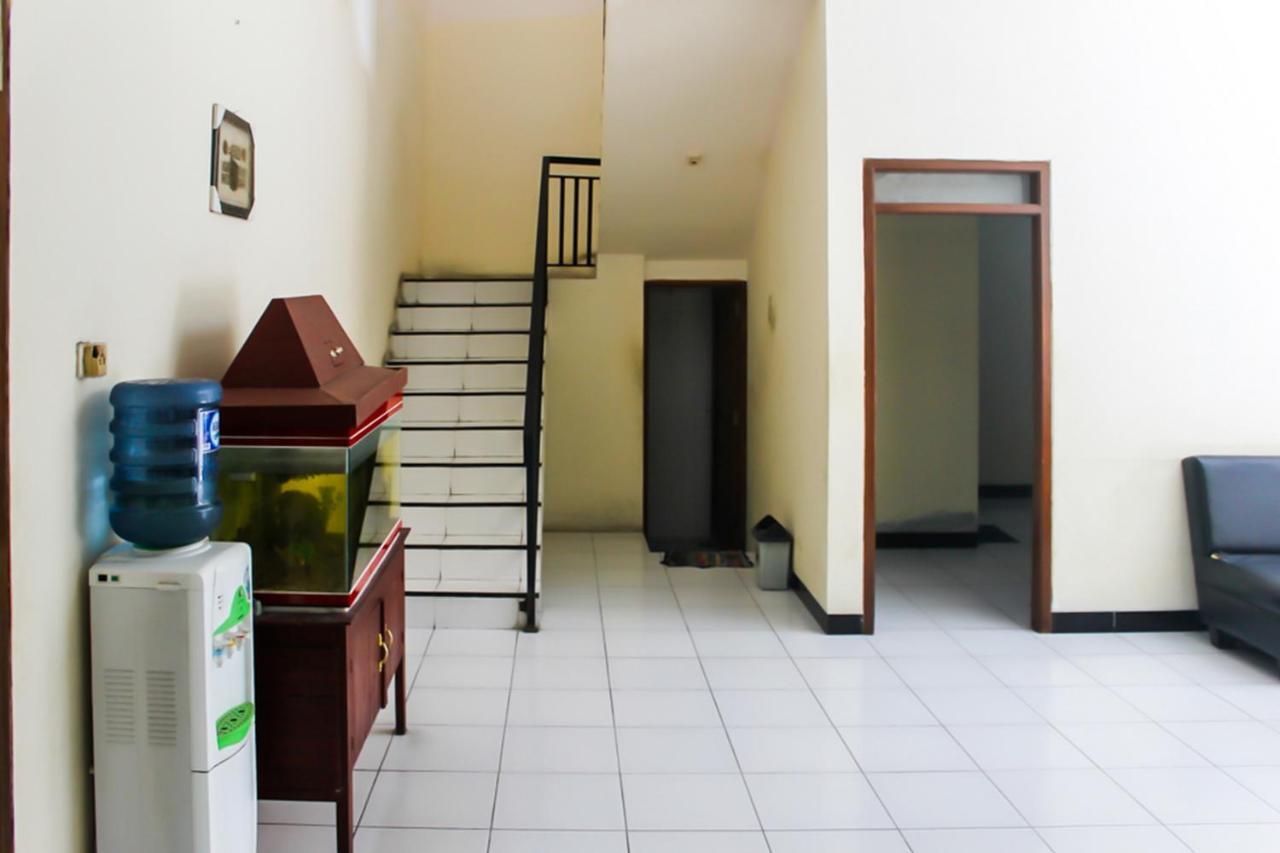 Koolkost Syariah Near Universitas Ahmad Dahlan Kampus 1 Yogyakarta Eksteriør bilde